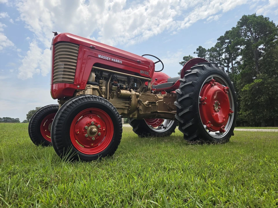 1957 Ford Tractor - Image 6 of 31