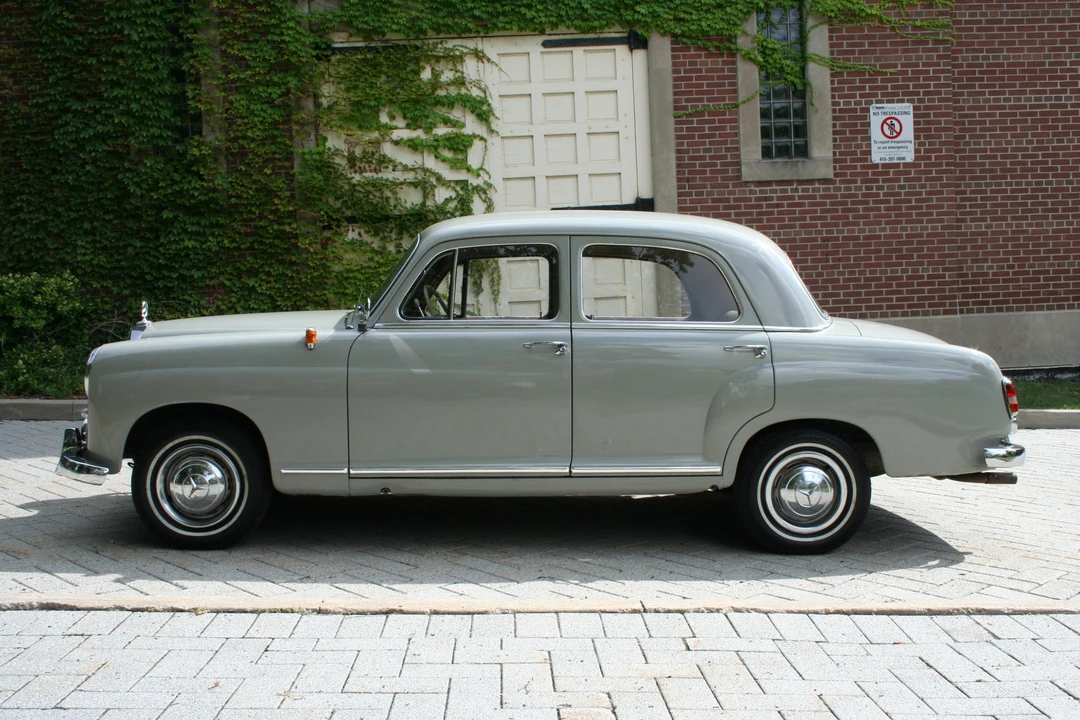 1957 Mercedes-Benz Ponton - Image 2 of 31