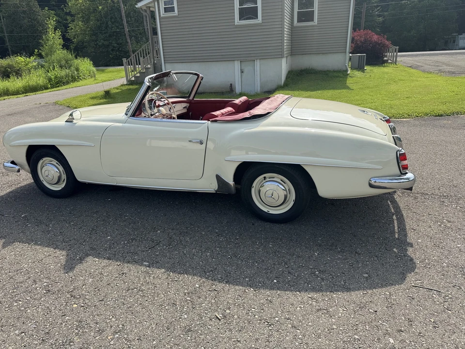 1957 Mercedes-Benz W120 & W121 - Image 9 of 31
