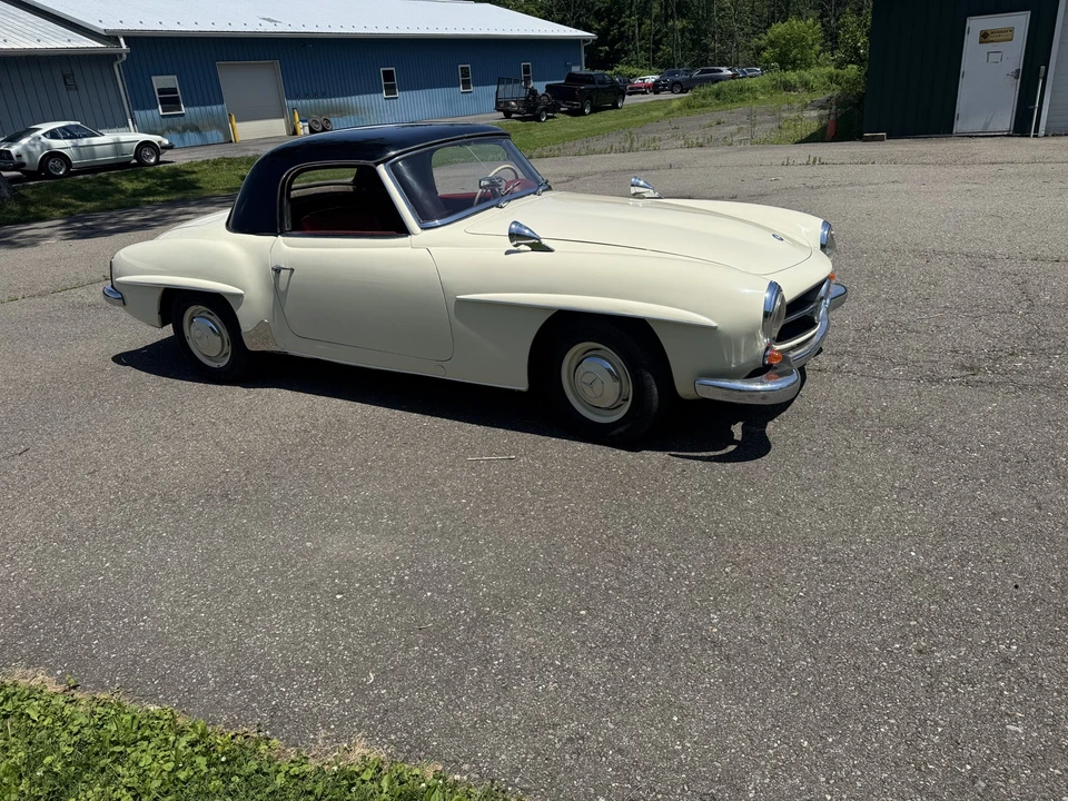 1957 Mercedes-Benz W120 & W121 - Image 18 of 31