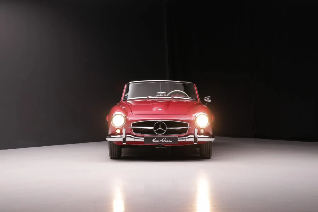 1957 Mercedes-Benz 190 SL - Image 11 of 31