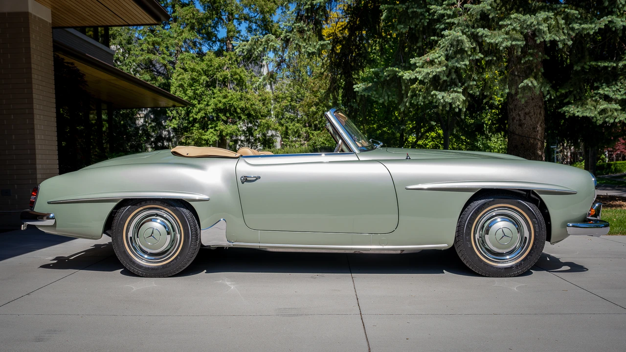 1957 Mercedes-Benz 190 SL - Image 9 of 31