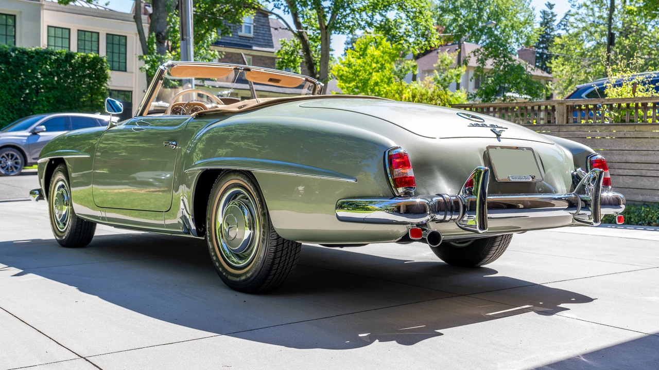 1957 Mercedes-Benz 190 SL - Image 12 of 31