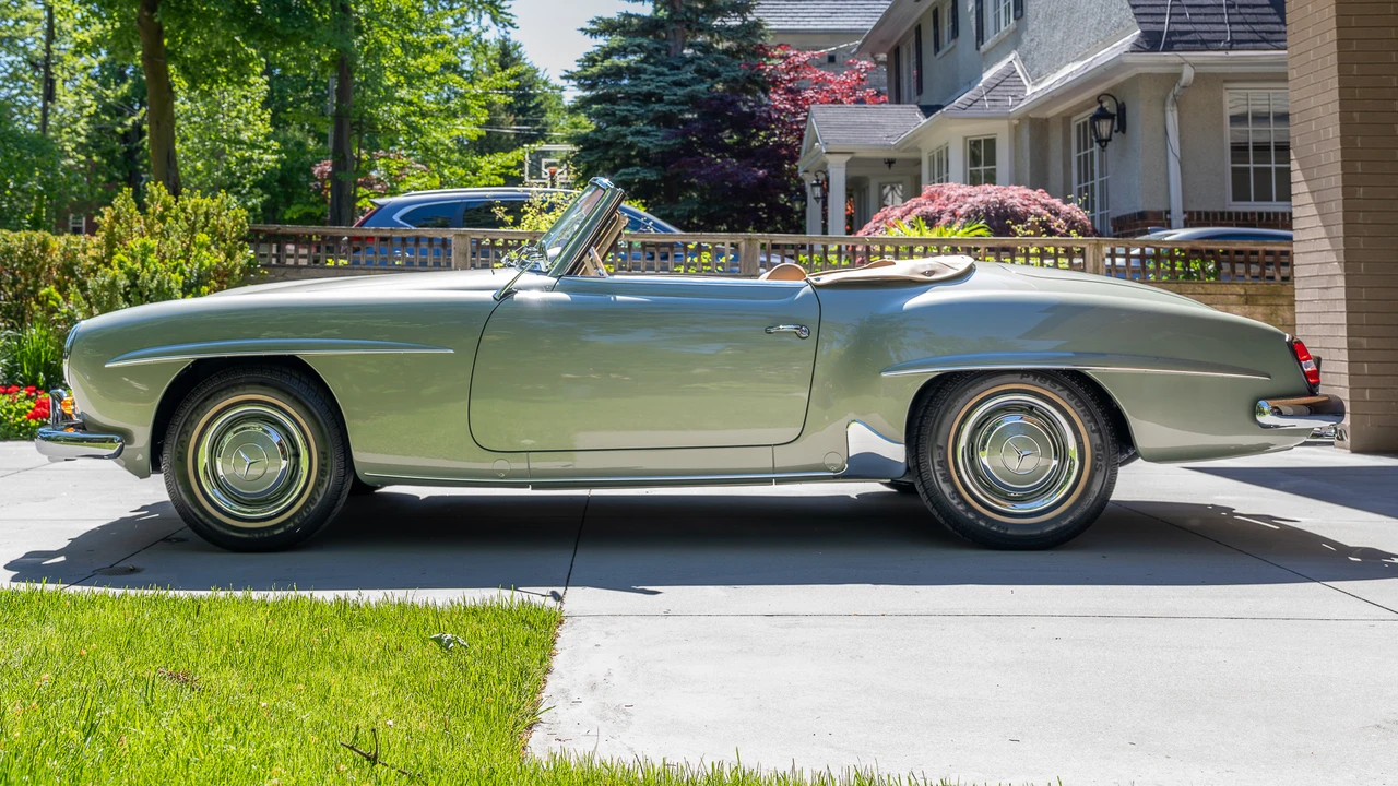 1957 Mercedes-Benz 190 SL - Image 13 of 31