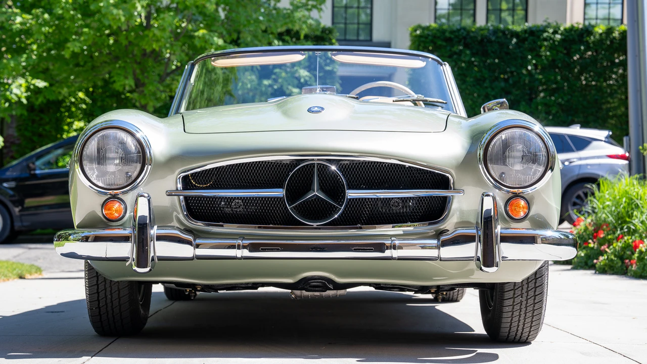 1957 Mercedes-Benz 190 SL - Image 15 of 31