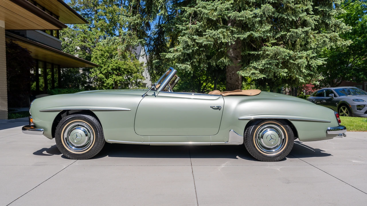 1957 Mercedes-Benz 190 SL - Image 21 of 31