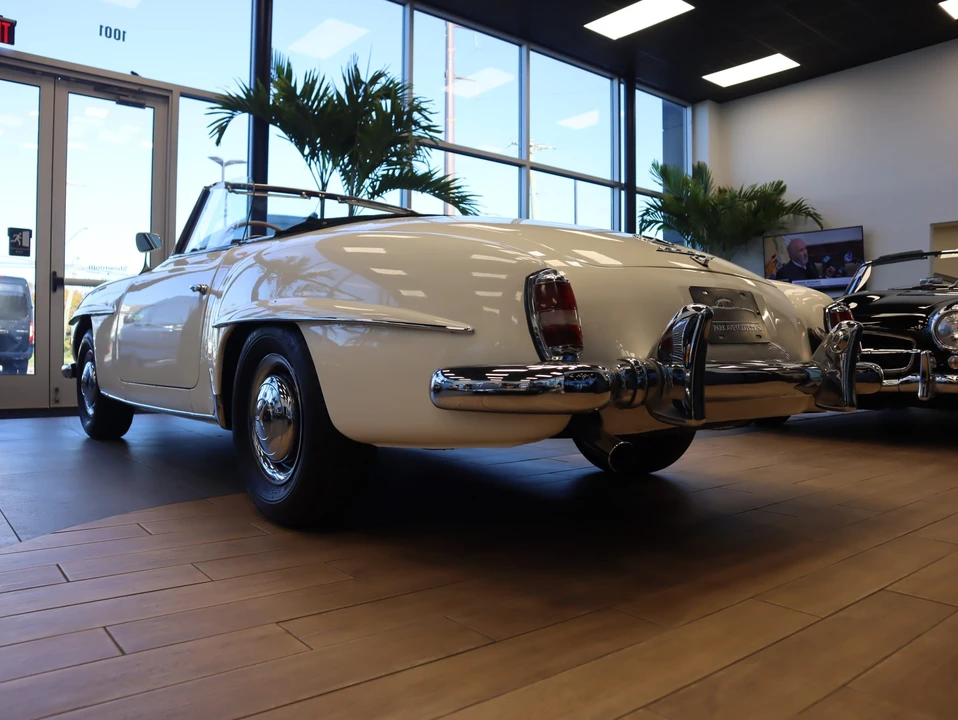 1957 Mercedes-Benz W120 & W121 - Image 16 of 31