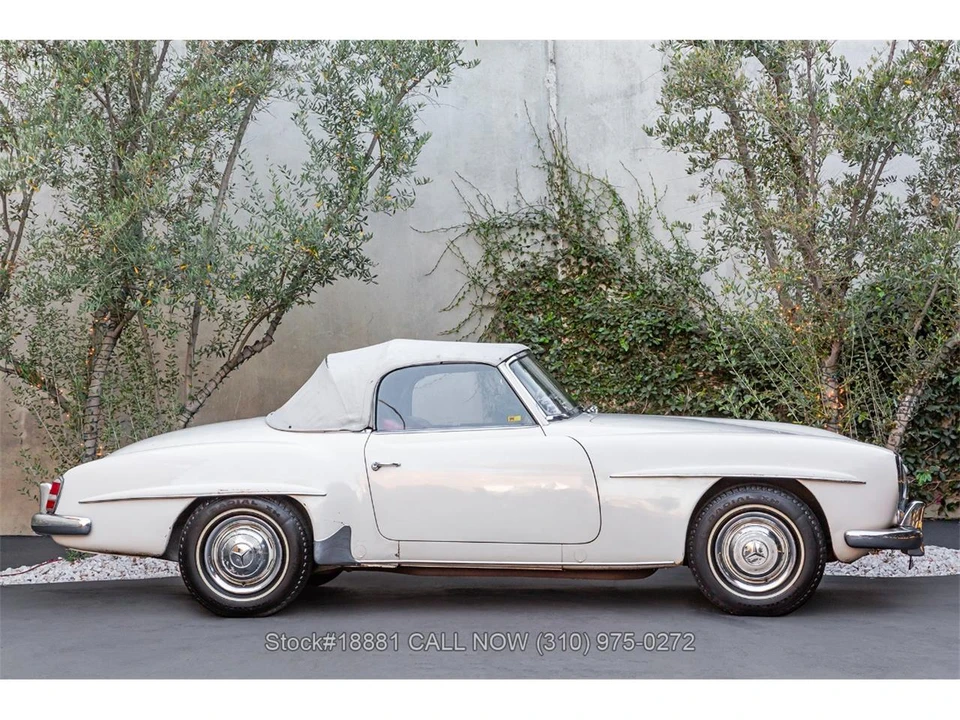 1957 Mercedes-Benz 190 SL - Image 9 of 31