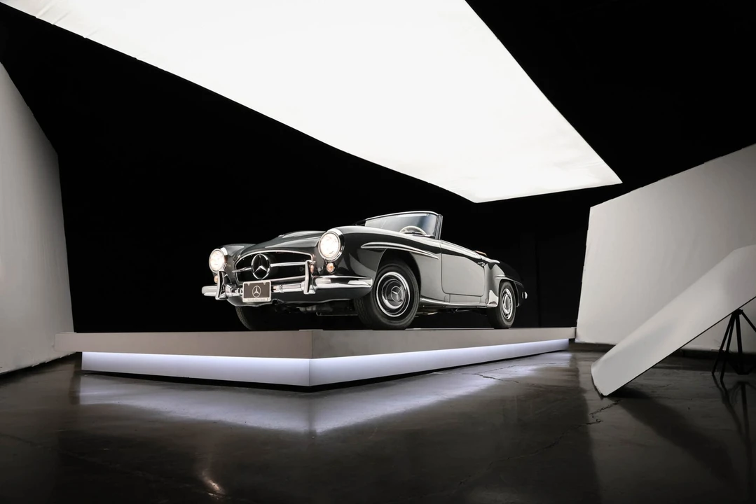 1957 Mercedes-Benz 190 SL - Image 3 of 31