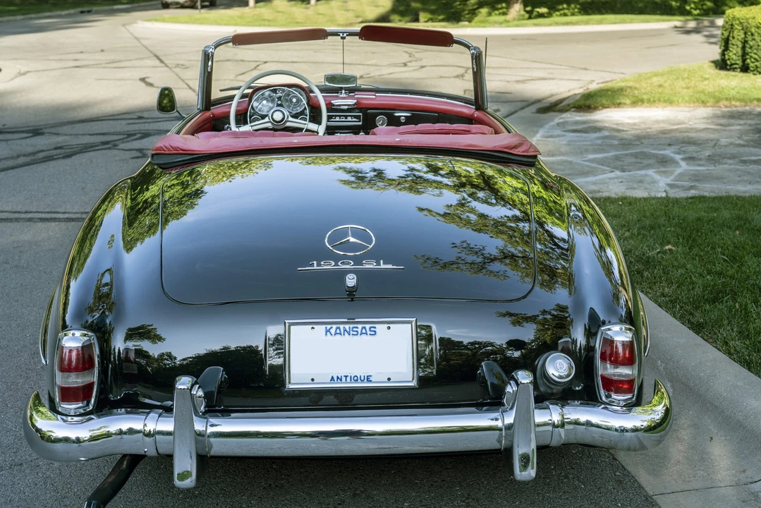 1957 Mercedes-Benz 190 SL - Image 10 of 31