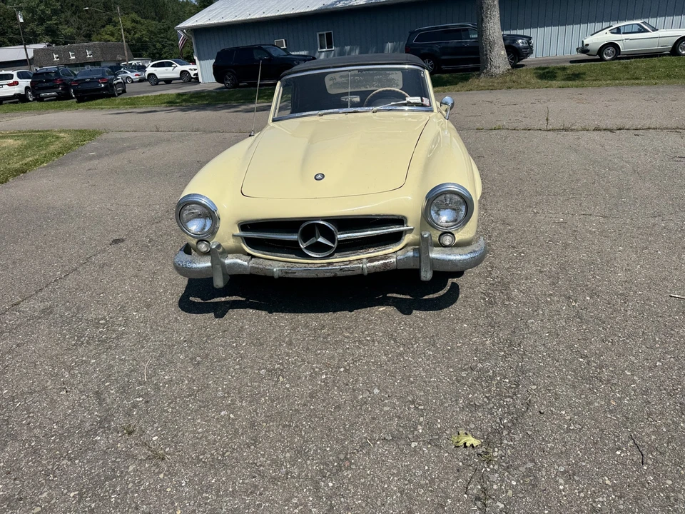 1957 Mercedes-Benz W128 - Image 3 of 31
