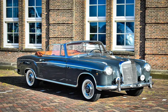 1957 Mercedes-Benz 220S Ponton Convertible