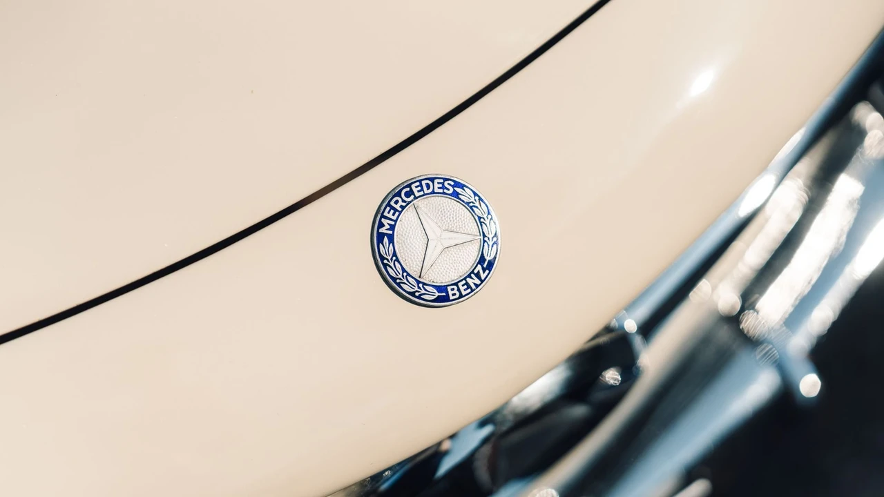 1957 Mercedes-Benz 300SL Gullwing - Image 21 of 31