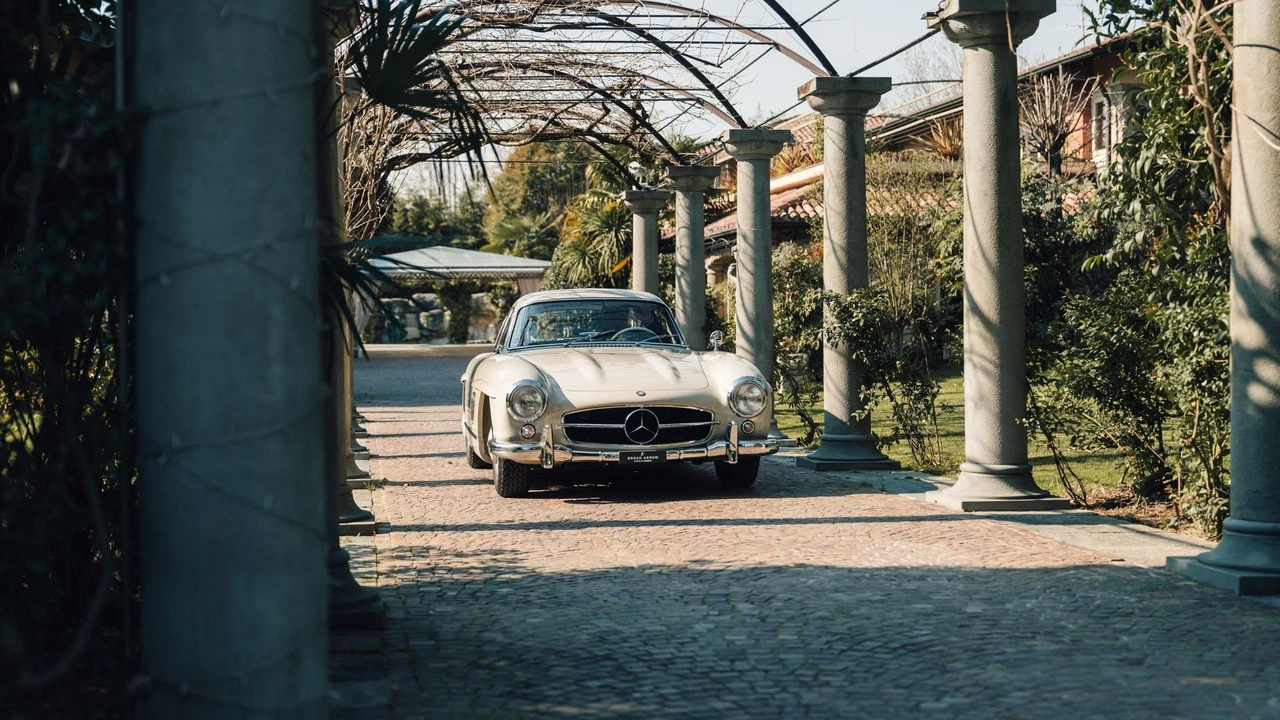 1957 Mercedes-Benz 300SL Gullwing - Image 17 of 31