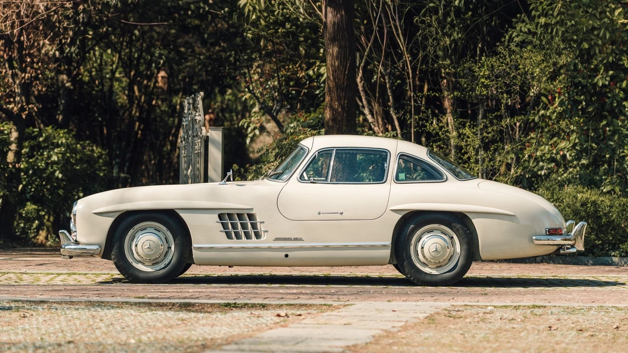 1957 Mercedes-Benz 300SL Gullwing - Image 15 of 31