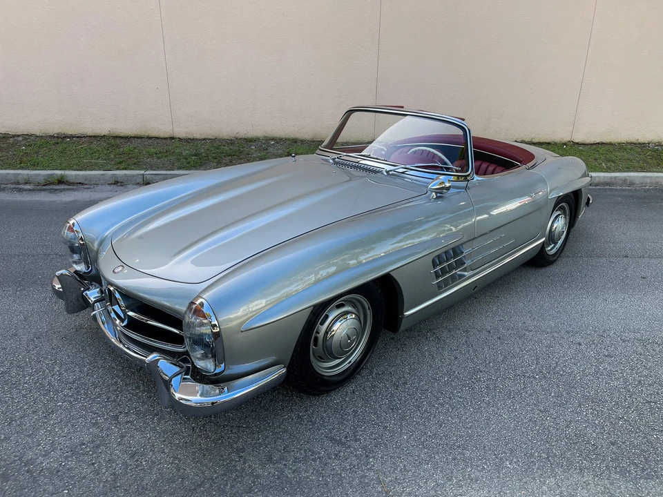 1957 Mercedes-Benz 300SL Roadster - Image 8 of 31