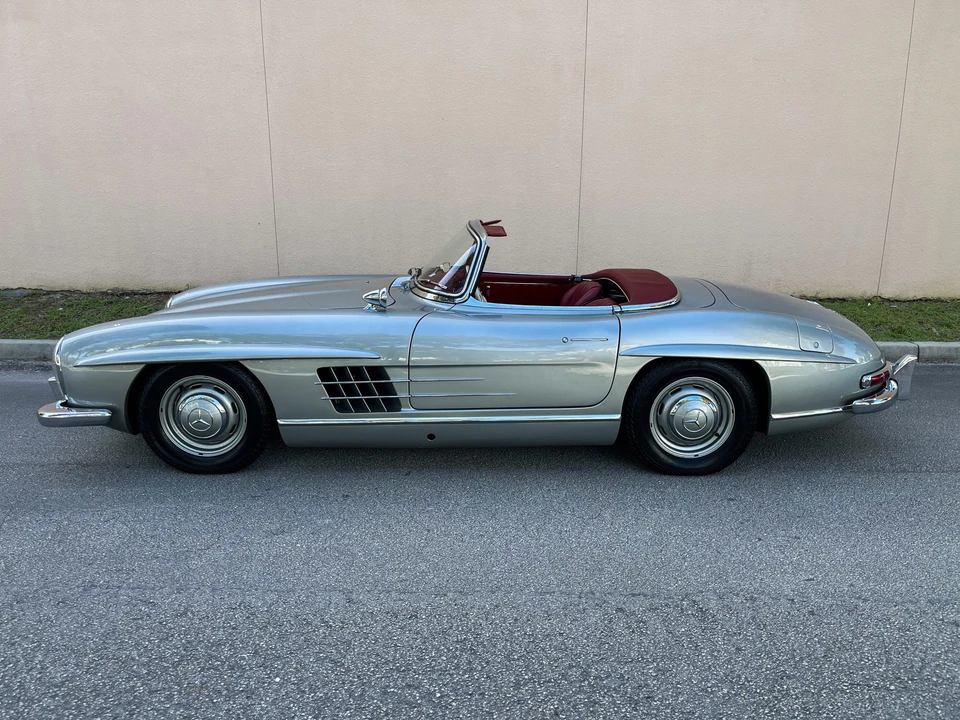 1957 Mercedes-Benz 300SL Roadster - Image 15 of 31