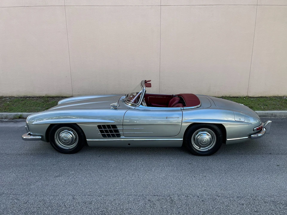 1957 Mercedes-Benz 300SL Roadster - Image 14 of 31