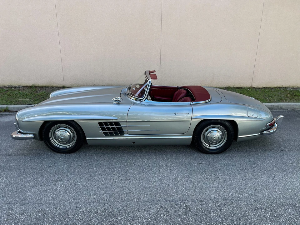 1957 Mercedes-Benz 300SL Roadster - Image 16 of 31