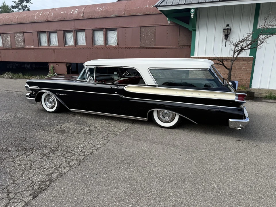 1957 Mercury - Image 15 of 31