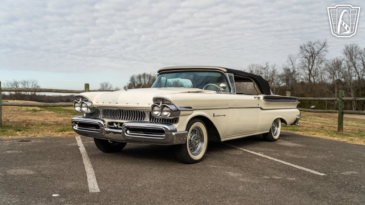 1957 Mercury Monterey - Image 7 of 12