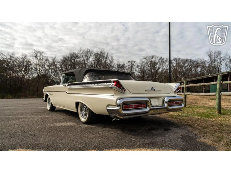 1957 Mercury Monterey - Image 12 of 31