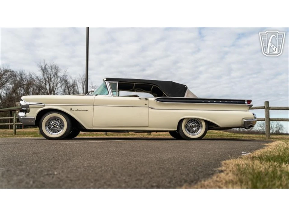 1957 Mercury Monterey - Image 10 of 31