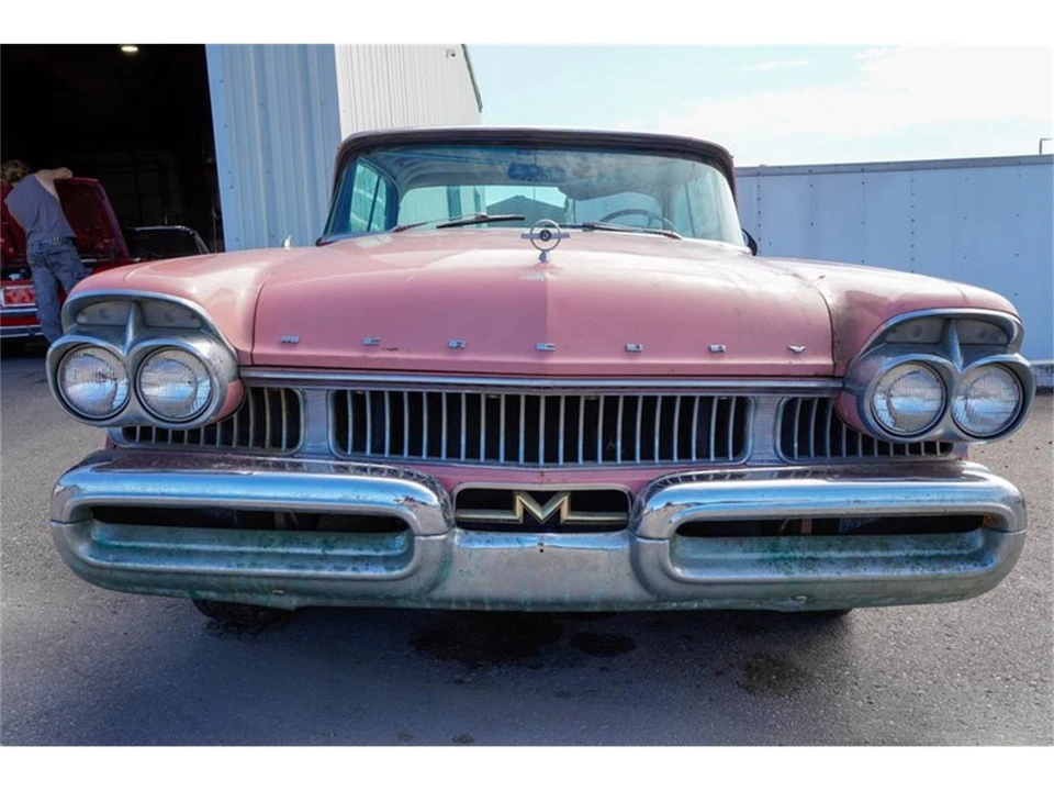 1957 Mercury Monterey - Image 2 of 31