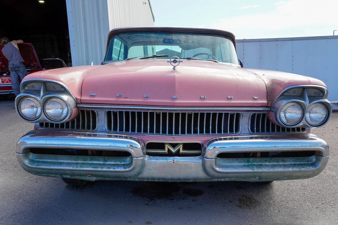1957 Mercury Monterey - Image 2 of 31