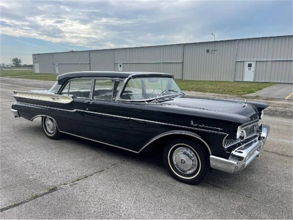 1957 Mercury Monterey - Image 3 of 17