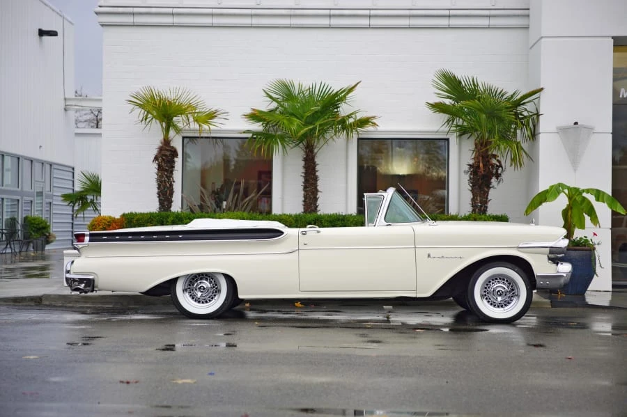 1957 Mercury Monterey - Image 2 of 5