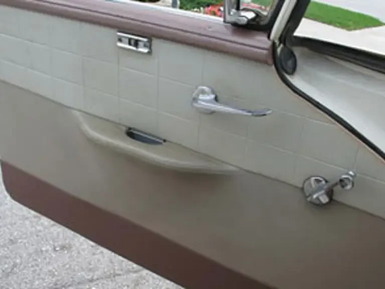 1957 Ford Country Squire - Image 10 of 12