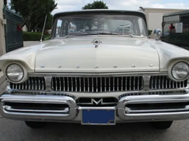 1957 Ford Country Squire - Image 6 of 12