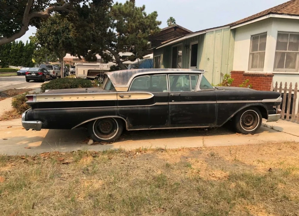 1957 Mercury Monterey - Image 12 of 21