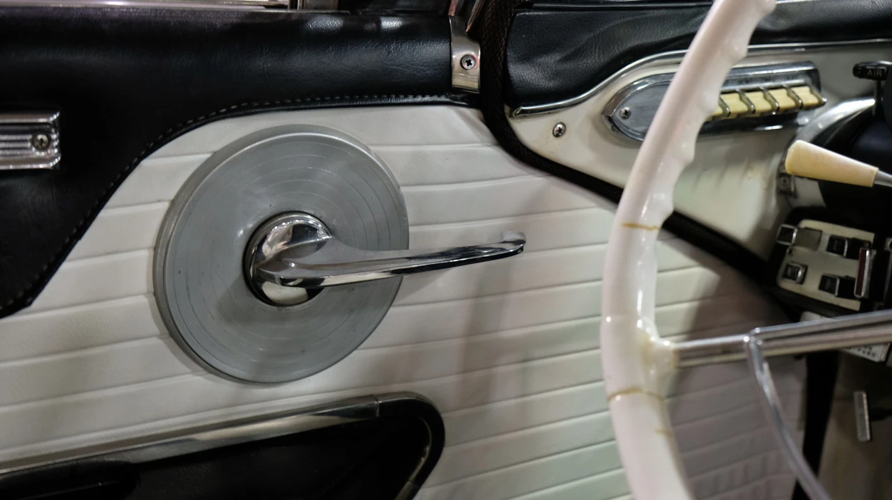 1957 Mercury Montclair - Image 14 of 26
