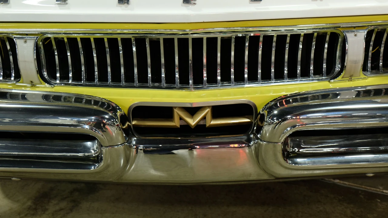 1957 Mercury Montclair - Image 7 of 26
