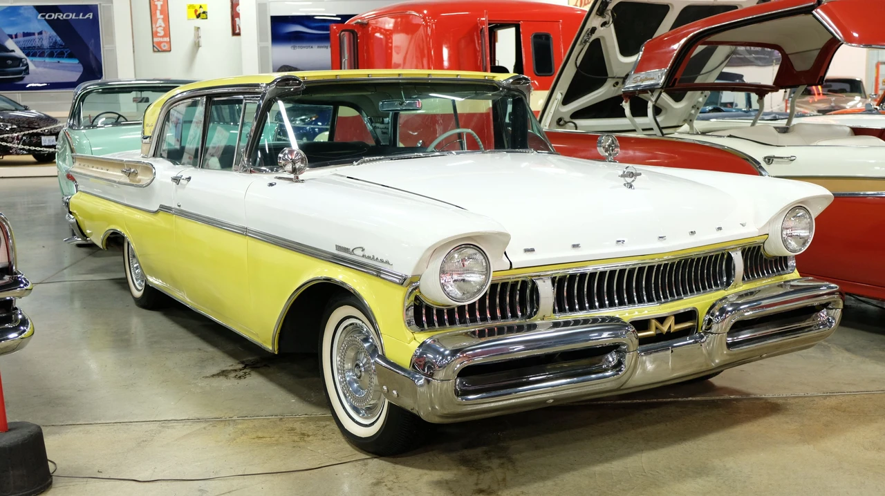 1957 Mercury Montclair - Image 16 of 26