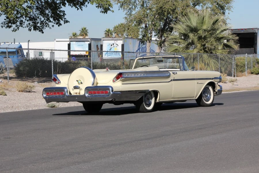 1957 Mercury Montclair - Image 3 of 12