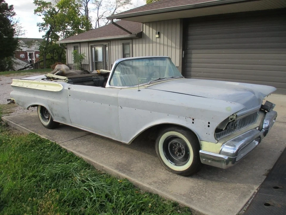 1957 Mercury Monterey - Image 4 of 12