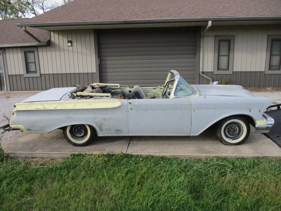1957 Mercury Monterey - Image 7 of 12