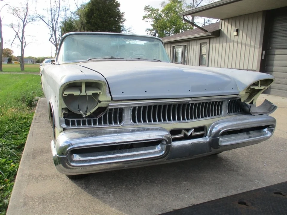 1957 Mercury Monterey - Image 6 of 12