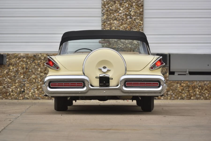 1957 Mercury Montclair - Image 5 of 31