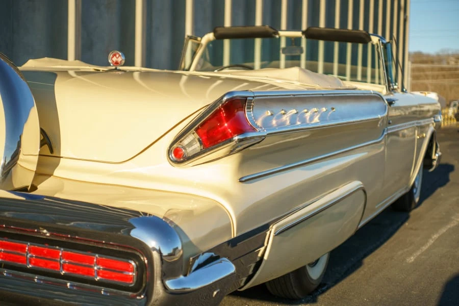 1957 Mercury Montclair - Image 9 of 29