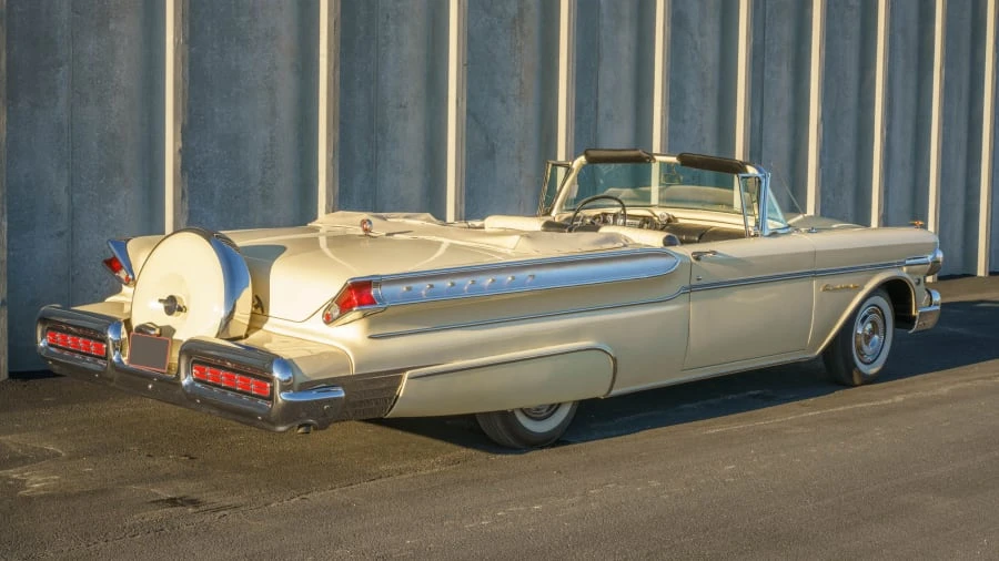 1957 Mercury Montclair - Image 3 of 29
