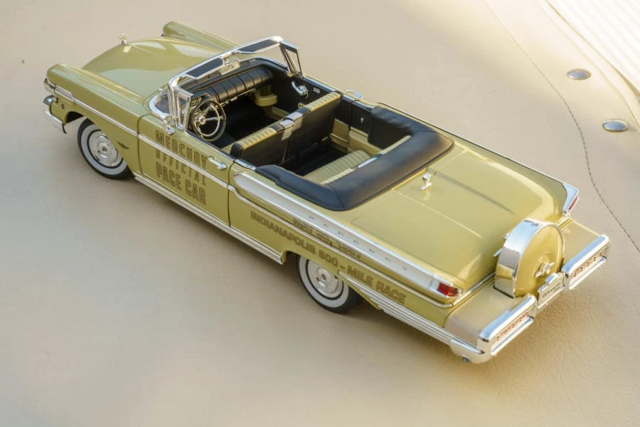 1957 Mercury Montclair - Image 22 of 29