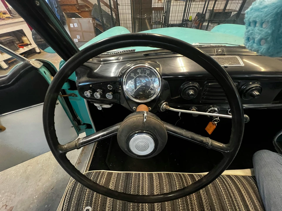1957 Nash Metropolitan - Image 7 of 7