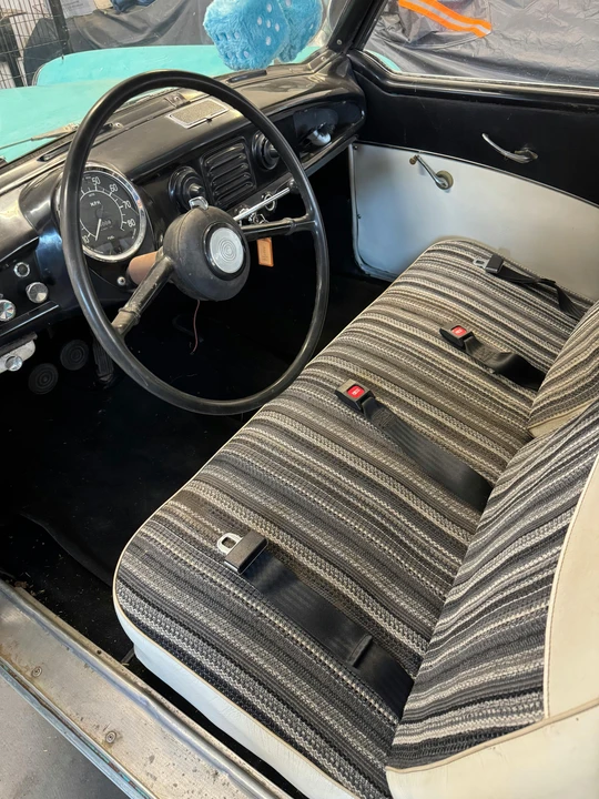 1957 Nash Metropolitan - Image 2 of 7
