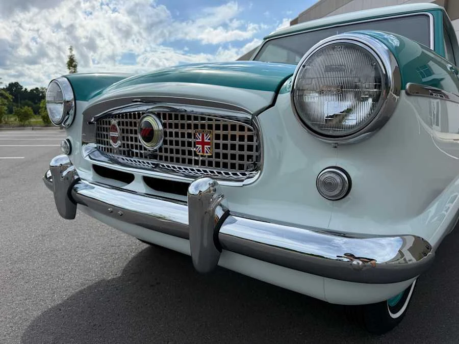 1957 Nash Metropolitan - Image 9 of 31