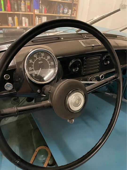 1957 Nash Metropolitan - Image 4 of 5