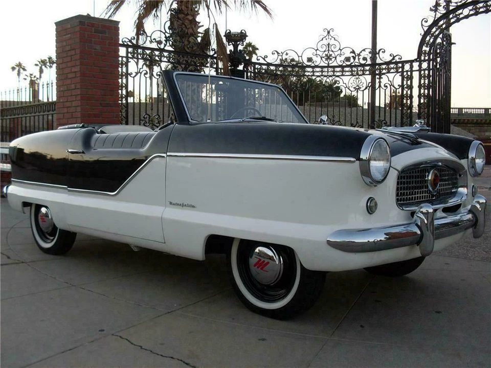 1957 Nash Metropolitan - Image 2 of 5